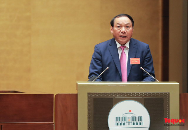Ủy viên BCH Trung ương Đảng, Bộ trưởng Bộ VHTTDL Nguyễn Văn Hùng phát biểu tại Hội nghị. Ảnh: toquoc.vn